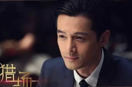 娱乐圈吃瓜围观：从重金包场到隐秘私生活，揭秘边缘博主的另类现状